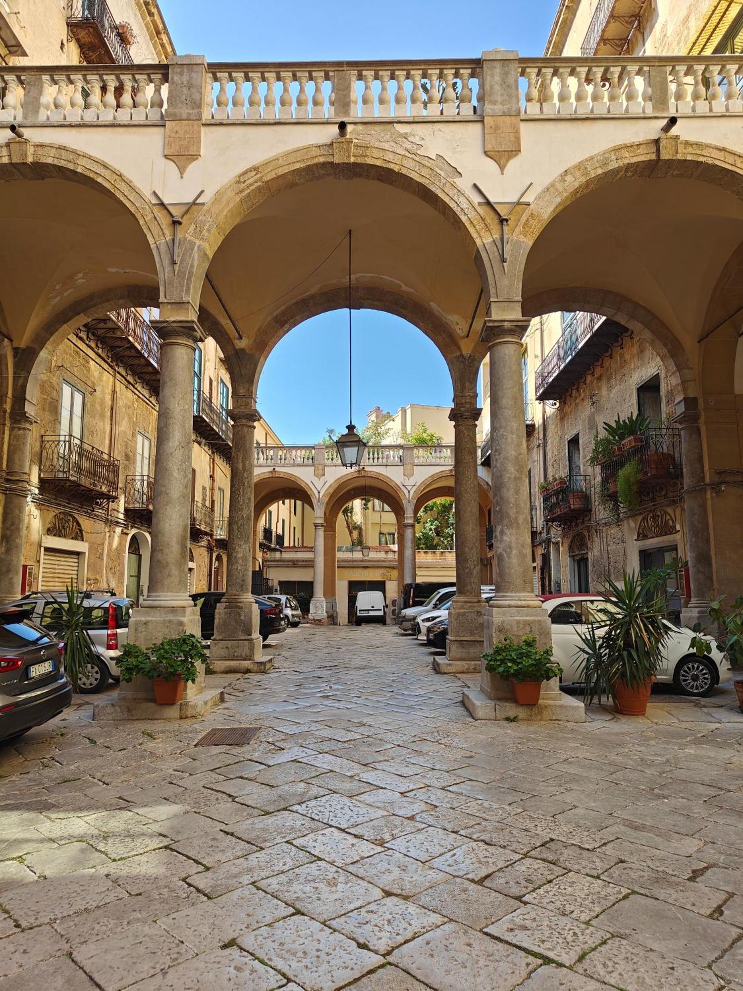 Casetta Caladi Small - Palermo Centro Storico Εξωτερικό φωτογραφία