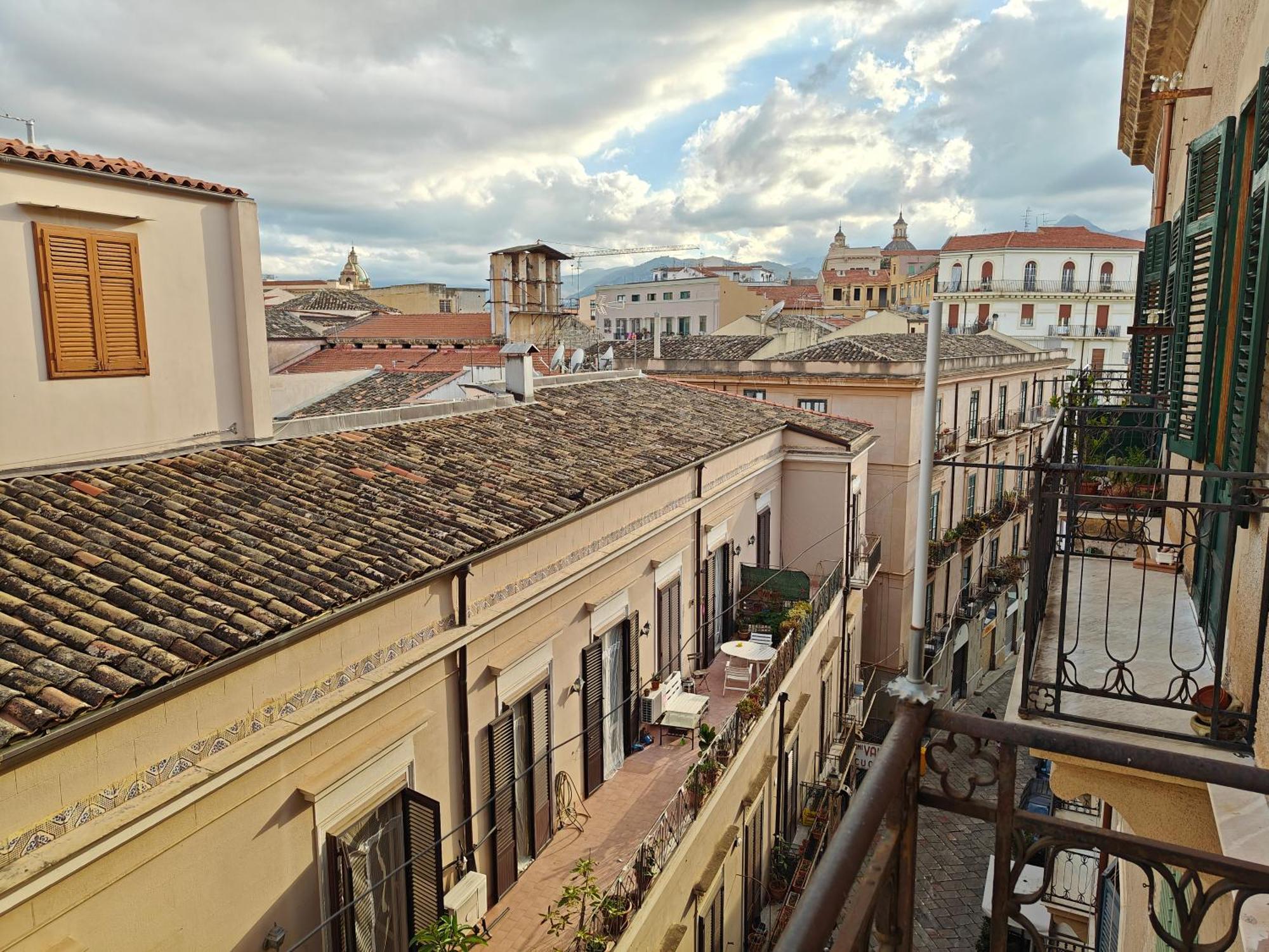 Casetta Caladi Small - Palermo Centro Storico Εξωτερικό φωτογραφία